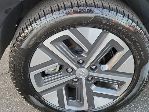 Certified 2023 Hyundai Kona SE image 23