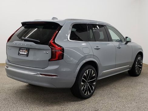 New 2026 Volvo XC90 T8 Plus w/ Protection Package Premier image 3