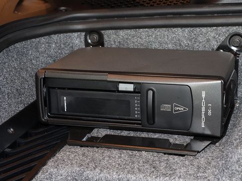 Used 2001 Porsche 911 Turbo image 73