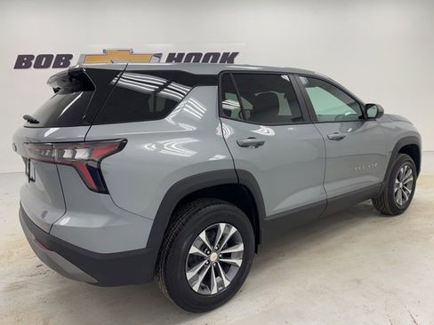 New 2026 Chevrolet Equinox LT w/ LPO, Floor Liner Package image 5