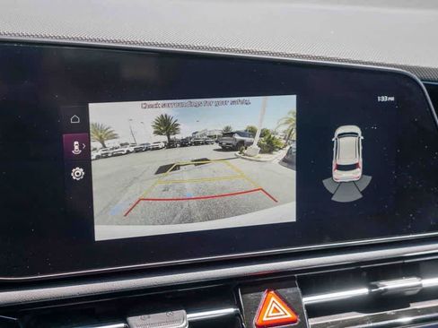 Certified 2023 Kia Niro EX FWD image 22