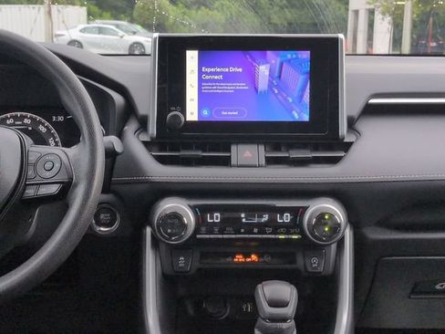 Certified 2024 Toyota RAV4 XLE w/ Convenience Package FWD image 18