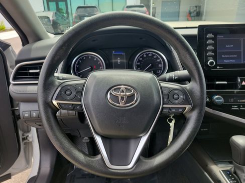Used 2024 Toyota Camry LE FWD image 17