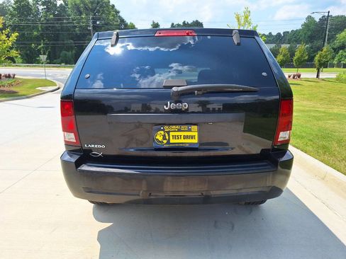 Used 2008 Jeep Grand Cherokee Laredo image 4