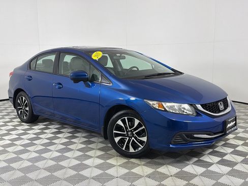 Used 2015 Honda Civic EX image 2