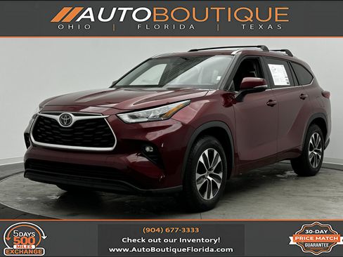 Used 2020 Toyota Highlander XLE image 1