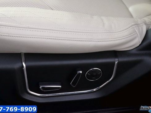 Used 2019 Ford Expedition Max Platinum image 21