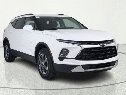 Used 2024 Chevrolet Blazer LT w/ Convenience Package FWD image 1