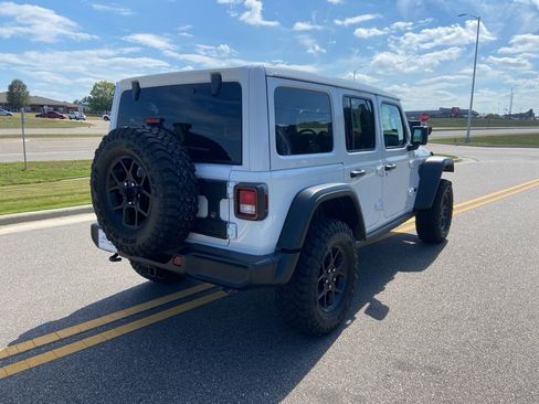 New 2025 Jeep Wrangler Willys image 8