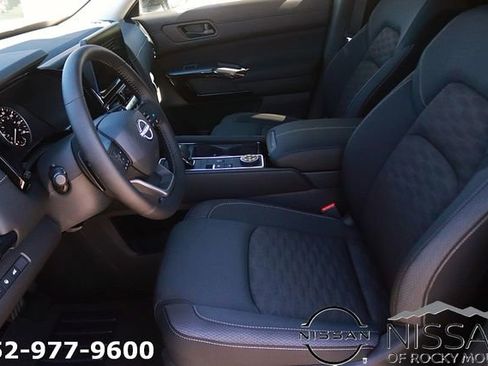 New 2026 Nissan Pathfinder SV AWD/4WD image 12