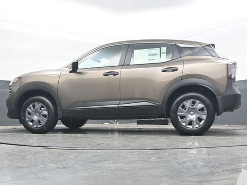 New 2026 Nissan Kicks S image 26