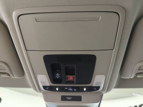 Certified 2023 Honda Accord EX image 30