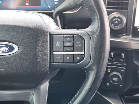 Used 2023 Ford F250 Lariat w/ Lariat Ultimate Package AWD/4WD image 28