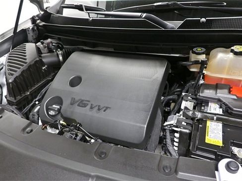 Certified 2023 Chevrolet Traverse LT image 30