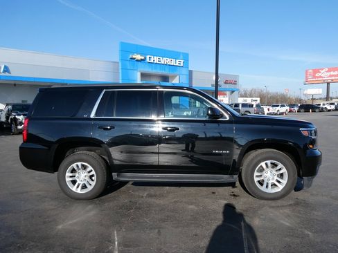 Used 2020 Chevrolet Tahoe LT image 3