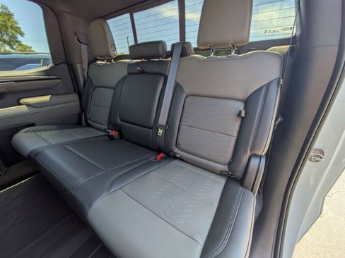 Used 2024 Chevrolet Silverado 1500 ZR2 w/ Technology Package AWD/4WD image 6