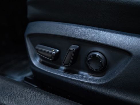 Used 2024 Toyota Camry SE image 21