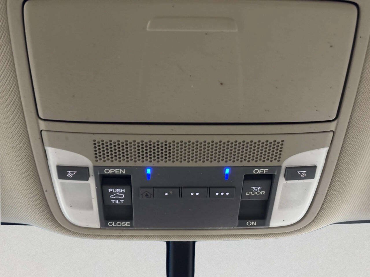 Used 2014 Acura RDX w/ Technology Package AWD/4WD image 31