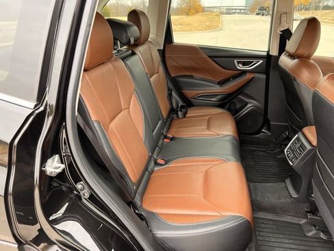 Used 2022 Subaru Forester Touring image 28