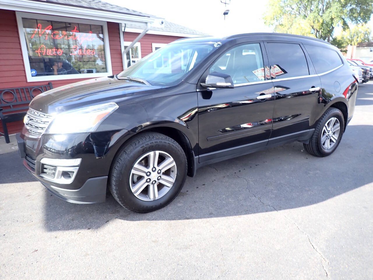 Used 2017 Chevrolet Traverse LT AWD/4WD image 3
