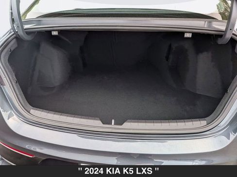 Used 2024 Kia K5 LXS image 32