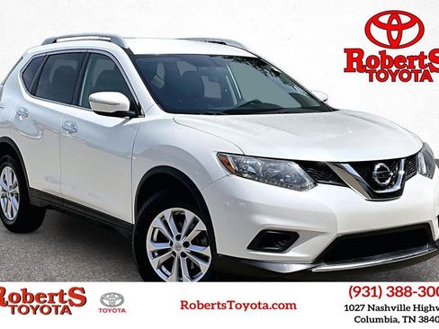 Used 2015 Nissan Rogue SV FWD image 1