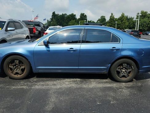 Used 2010 Ford Fusion SE FWD image 5