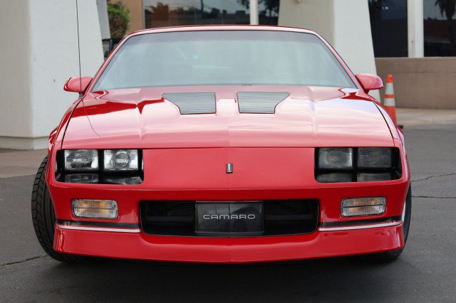 Used 1990 Chevrolet Camaro IROC-Z RWD image 7