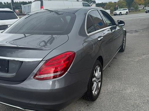 Used 2017 Mercedes-Benz C 300 4MATIC Sedan image 7
