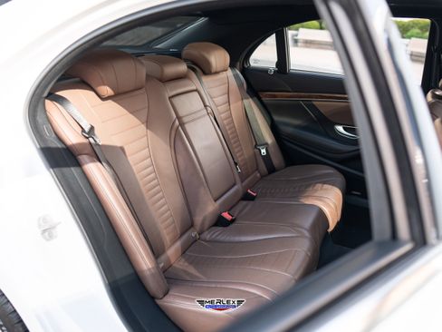 Used 2016 Mercedes-Benz S 550 4MATIC Sedan image 18
