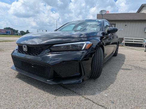 Used 2025 Honda Civic Sport image 6