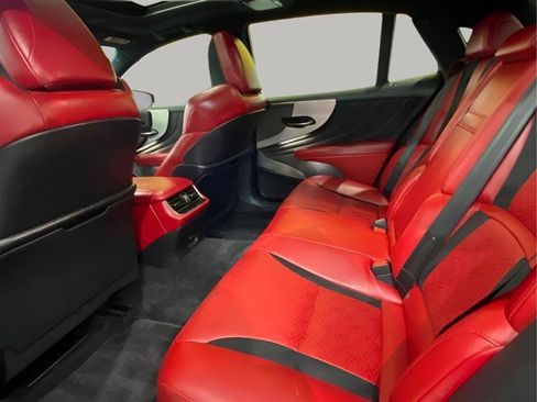 Used 2019 Lexus LS 500 F Sport w/ Accessory Package (Z1) image 12