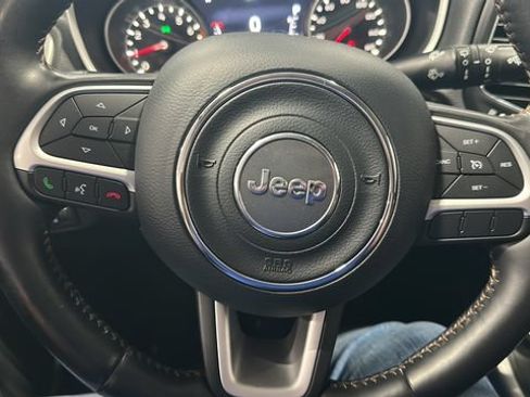 Used 2020 Jeep Compass Latitude w/ Popular Equipment Group AWD/4WD image 14