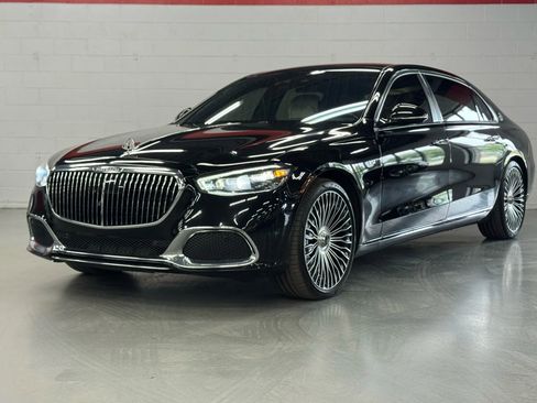 Used 2023 Mercedes-Benz Maybach S 680 4MATIC w/ Manufaktur Leather Package image 1