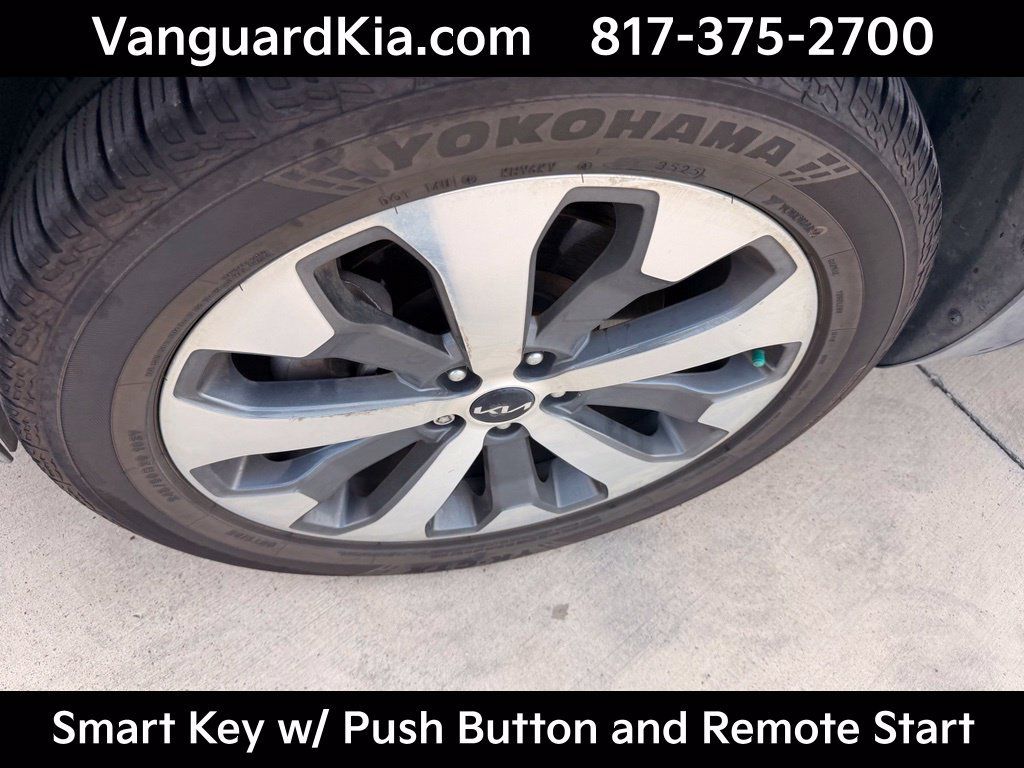 Certified 2022 Kia Telluride S AWD/4WD image 8
