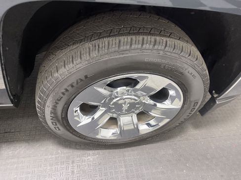 Used 2018 Chevrolet Silverado 1500 LTZ w/ Sport Package image 27