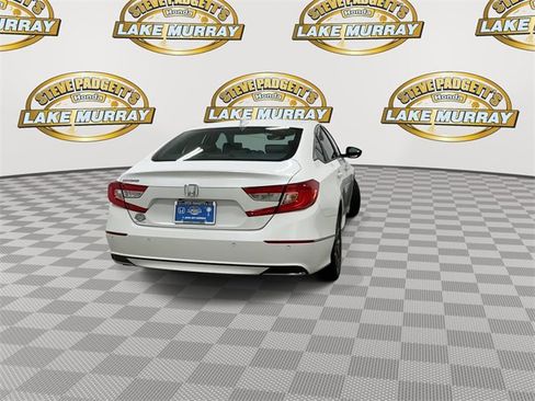Used 2021 Honda Accord EX-L image 2