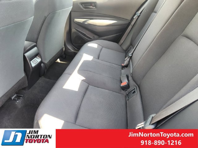 Used 2026 Toyota Corolla LE FWD image 29