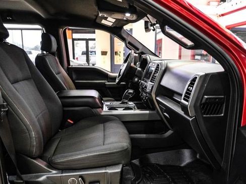 Used 2016 Ford F150 XLT w/ Equipment Group 302A Luxury image 28