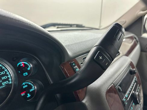 Used 2011 Chevrolet Silverado 2500 LTZ w/ Snow Plow Prep Package AWD/4WD image 39