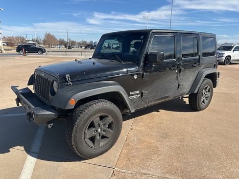 Used 2015 Jeep Wrangler Unlimited Sport w/ Quick Order Package 24S image 1