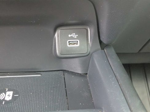 Used 2023 Honda HR-V EX-L image 26