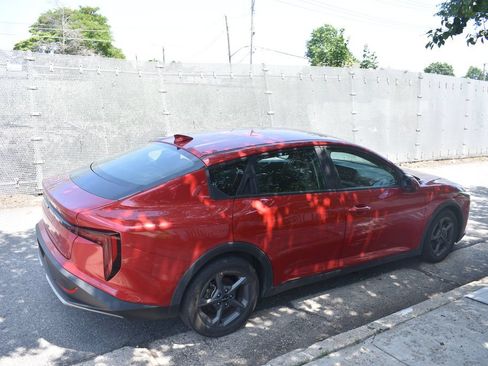 Used 2025 Kia K4 FWD image 5