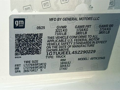 Used 2025 GMC Sierra 1500 AT4 AWD/4WD image 35