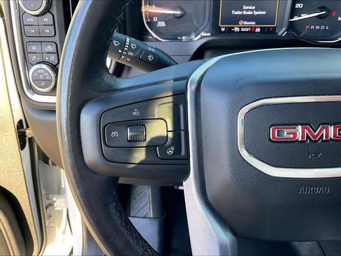 Used 2022 GMC Sierra 2500 SLE w/ SLE Convenience Package image 23