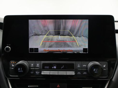 Certified 2024 Toyota Grand Highlander XLE image 28