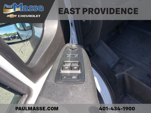 Used 2025 RAM ProMaster 2500 w/ Convenience Group FWD image 9