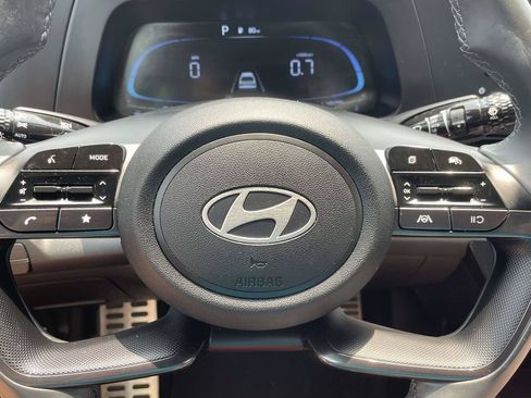 Certified 2025 Hyundai Elantra Sport FWD image 21