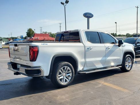 Used 2021 GMC Sierra 1500 SLT w/ SLT Premium Package AWD/4WD image 4