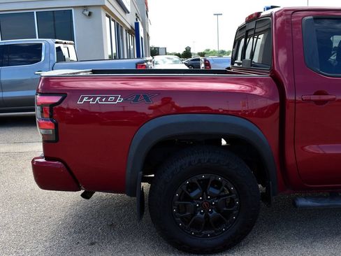 Used 2022 Nissan Frontier PRO-4X w/ Pro-4X Premium Package AWD/4WD image 10